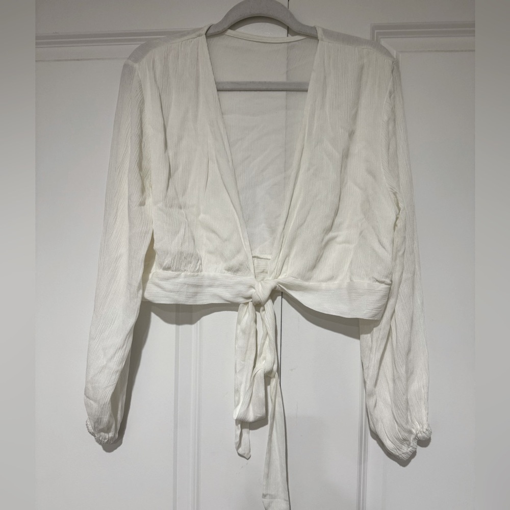 Lyansr Long Sleeve deep V Semi Sheer Tie Front Crop top wrap NWOT SZ M - Picture 3 of 5